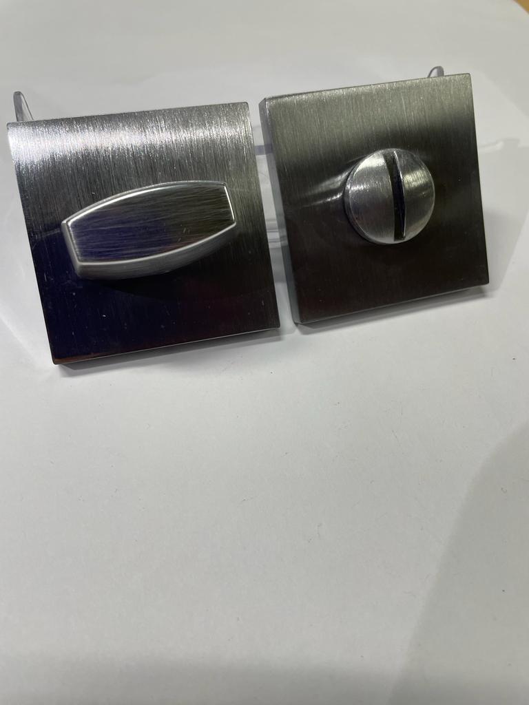 фиксатор (вертушок) INERTA FZ21-196 SSC (матовый хром) (квадратный, тонкая розетка)