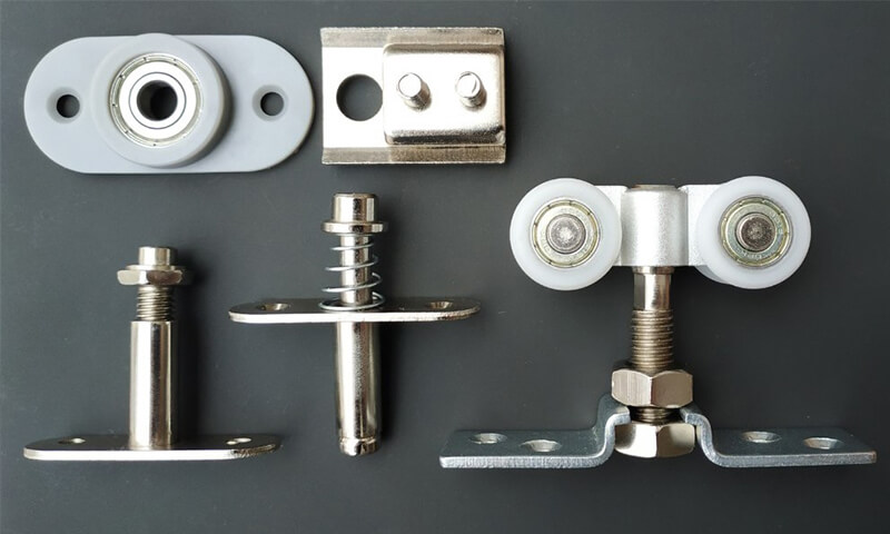 Комплект роликов для складных дверей R100