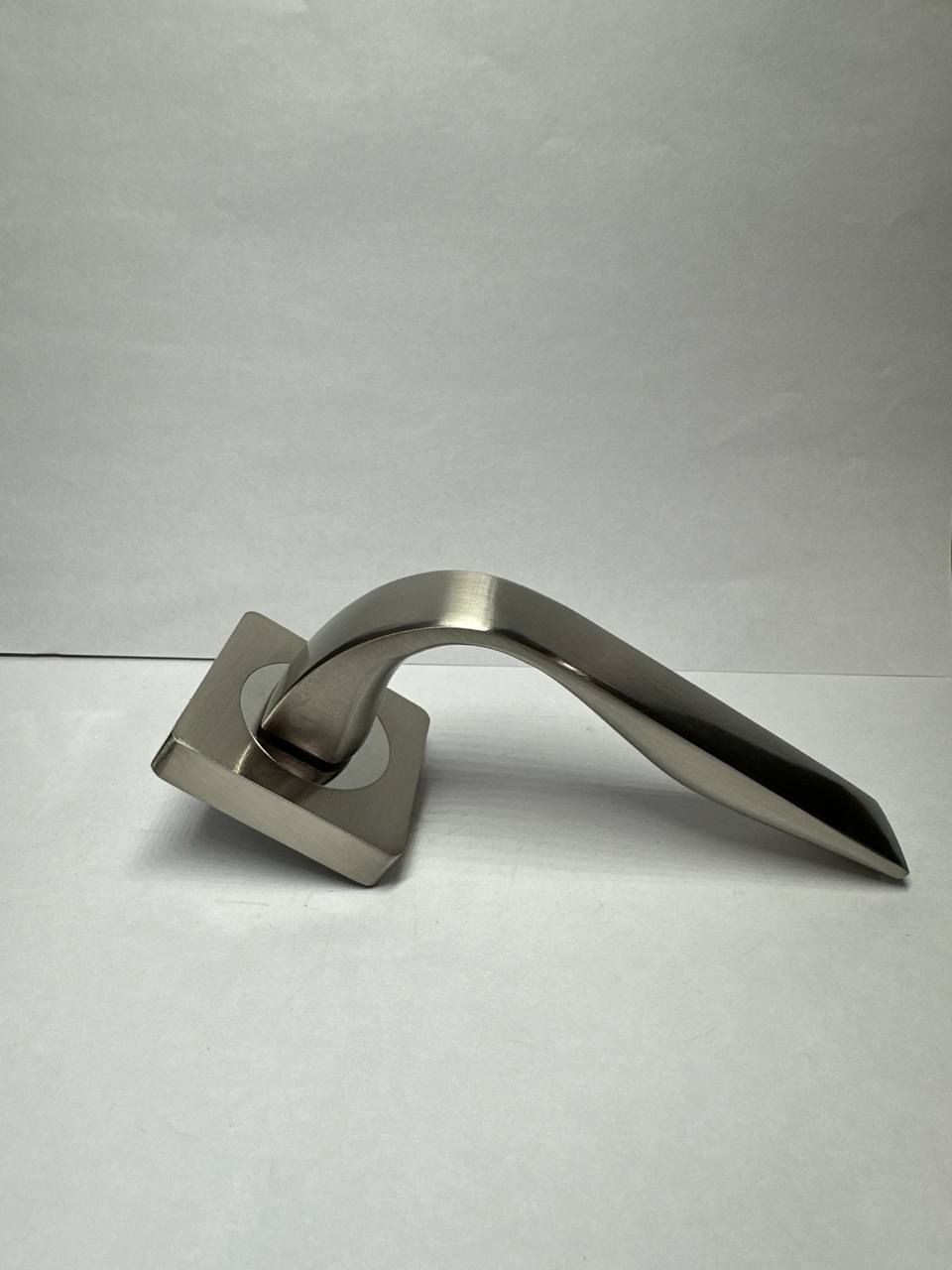 Ручка INERTA FZ14-233 SN (матовый никель) (20)