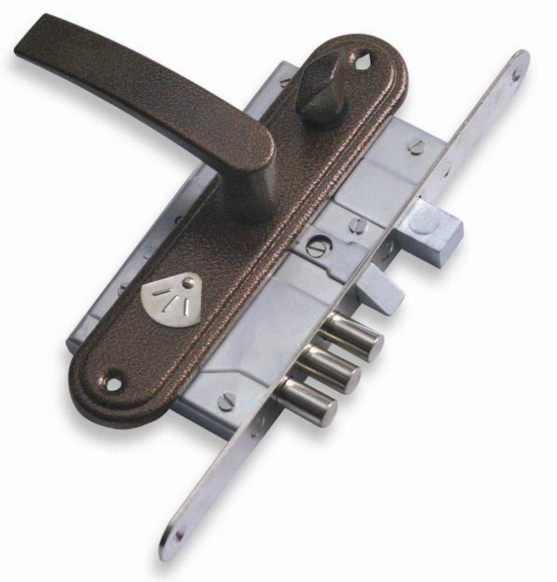 Замок врезной 88012-ЗВ9-8.3/15 правый